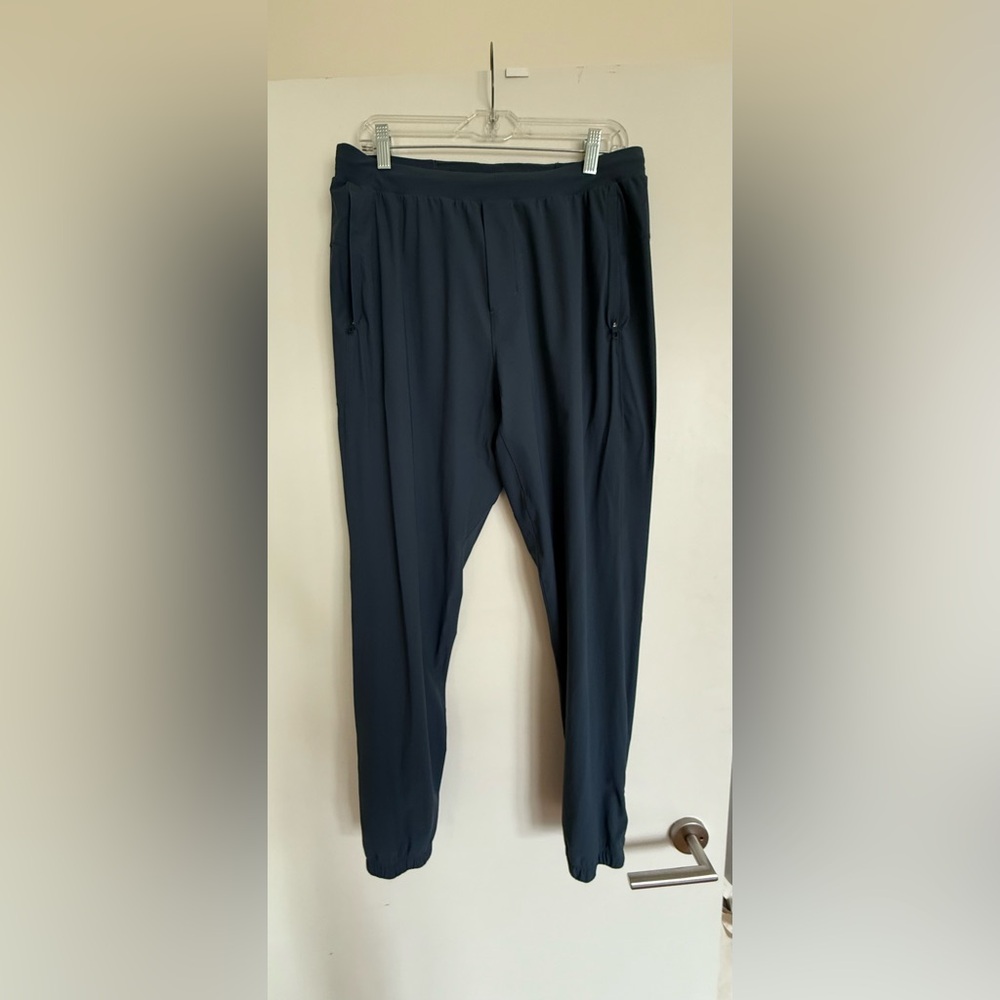 Lululemon Athletica Men's Surge Jogger - Blue/Gray size L - like new